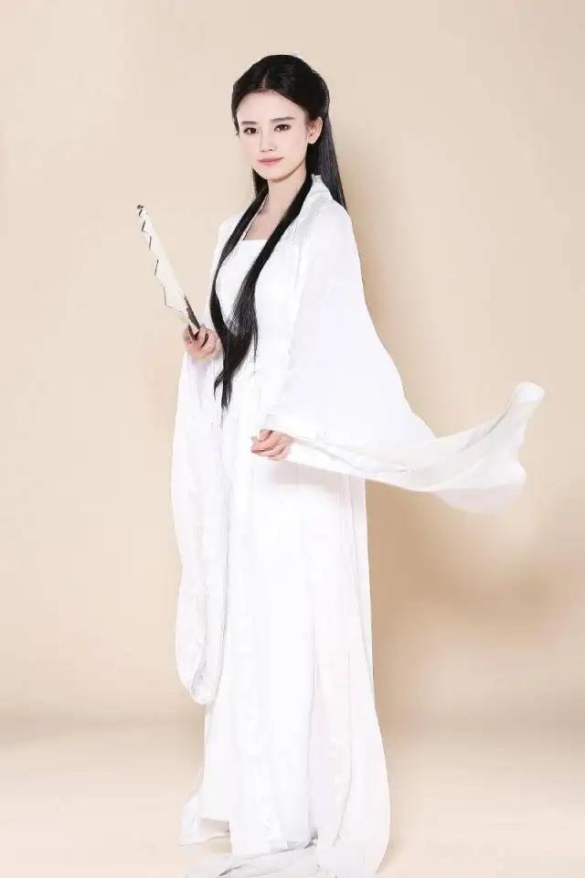 Cúc Tịnh Y hóa Tiểu Long Nữ, kém xa Lưu Diệc Phi, Lý Nhược Đồng-4