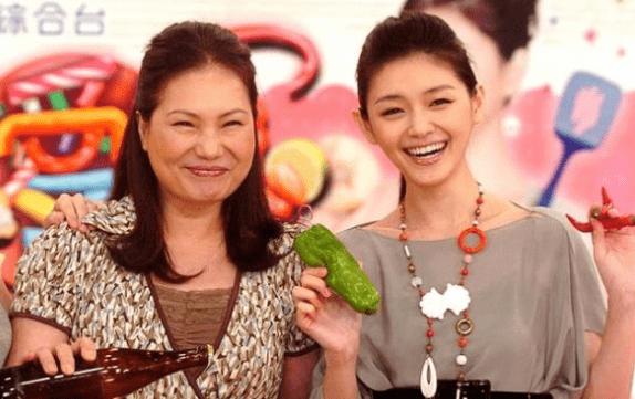 Mẹ Từ Hy Viên chấm điểm rể mới sau cú sốc tâm lý-1