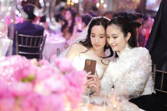 Nhan sắc Hoa hậu Chuyển giới đẹp nhất Thái Lan Nong Poy tuổi 36-7