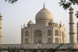 Căn phòng bí mật bị khóa kín ở đền Taj Mahal