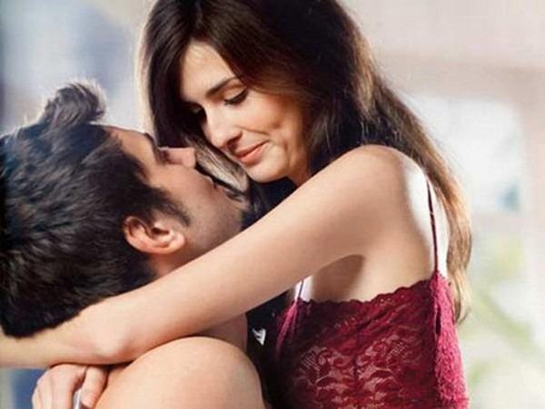 Mẹ hẹn hò với tình trẻ kém 30 tuổi, cô gái nhờ dân mạng tư vấn-1