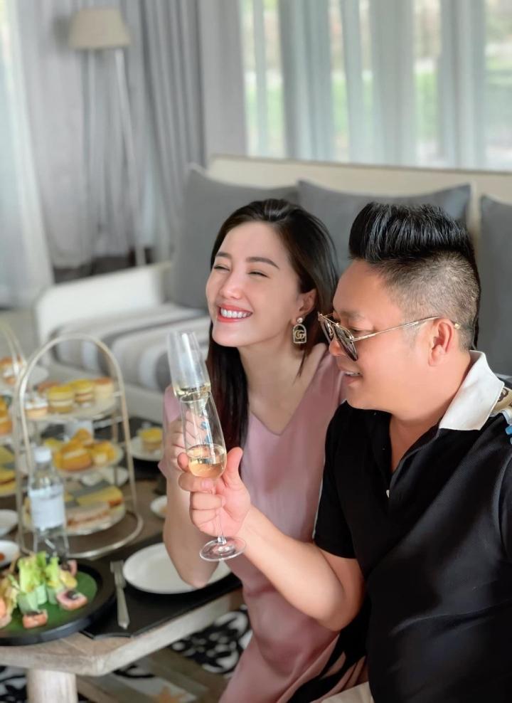 Ở thời điểm hiện tại, Bảo Thy có cuộc sống viên mãn bên ông xã doanh nhân. Nữ ca sĩ năm 1988 dành thời gian bên cạnh gia đình, du lịch khắp nơi.