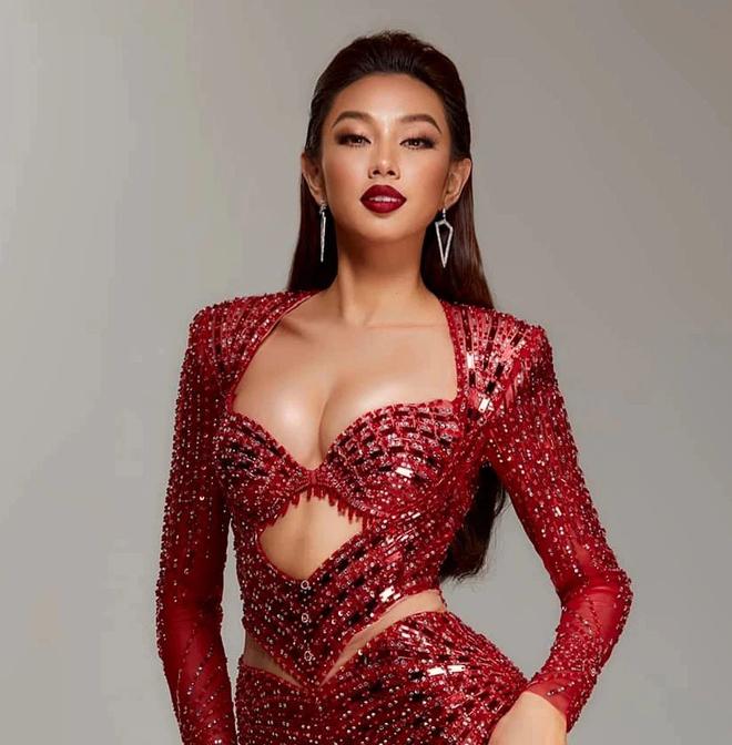 Thùy Tiên biểu cảm 100 hình như 1 khiến dân mạng nhàm chán-9