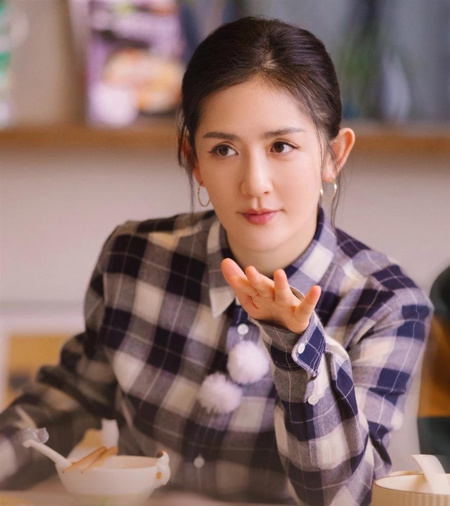 Mỹ nhân showbiz Hoa ngữ ngạo mạn, nói dối-18