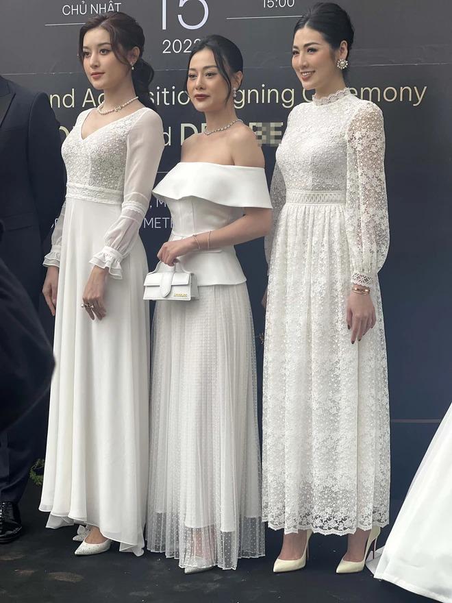 Phương Oanh già chát, tay to khi đọ ảnh cam thường với 2 á hậu-4