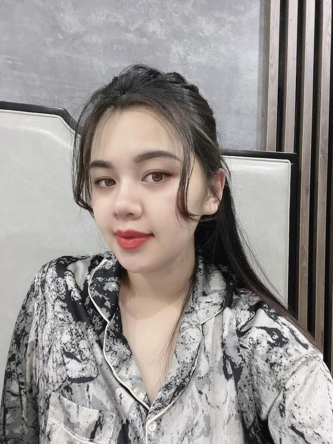 Chuyện tình cầu thủ: Người cầu hôn phố đi bộ, người tán tỉnh 2 năm-6