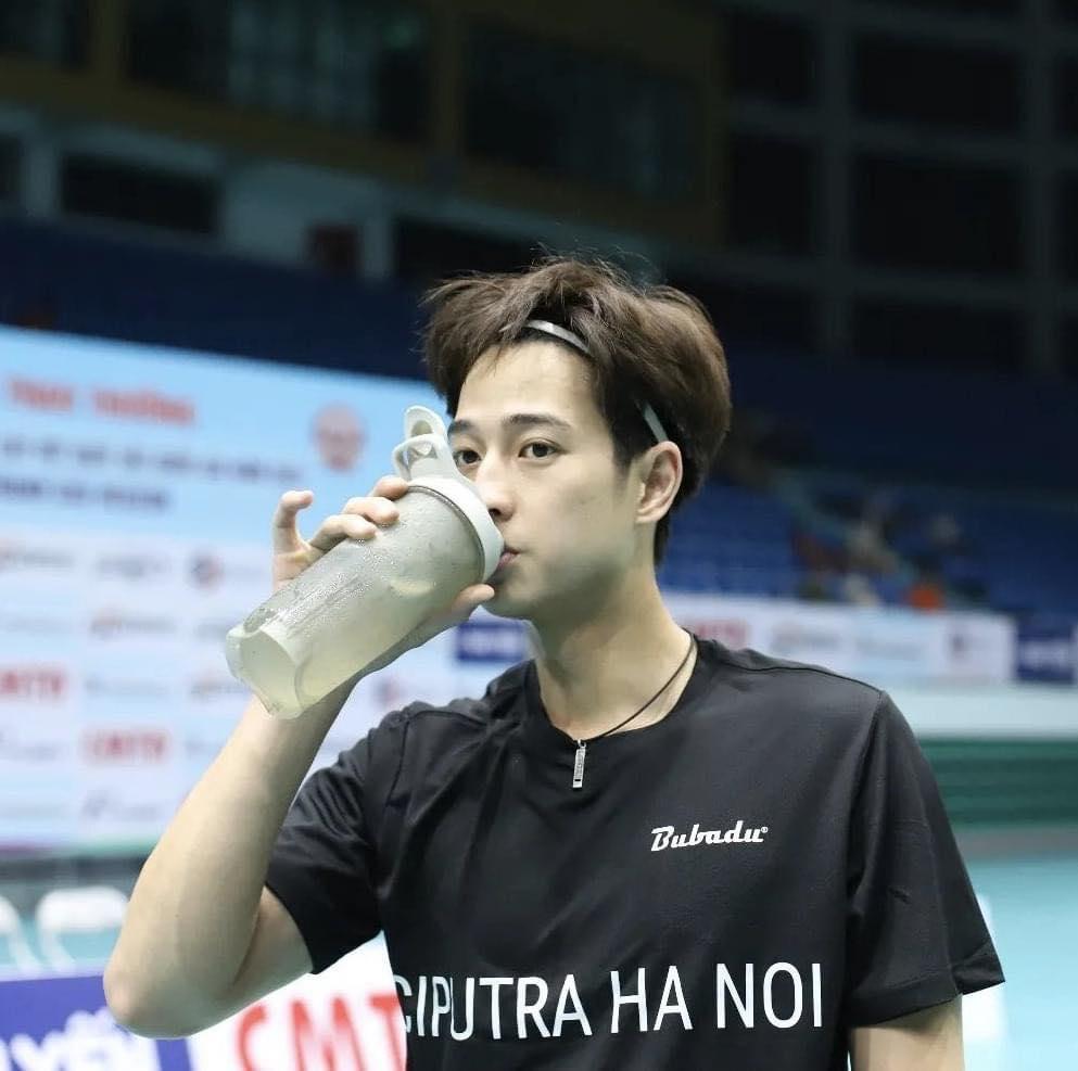 Mê mẩn ngoại hình cực phẩm hot boy cầu lông dự Sea Games 31-3