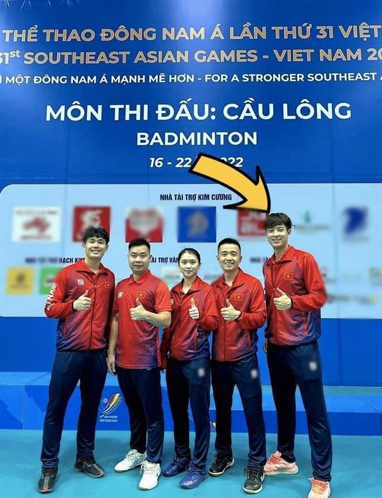 Mê mẩn ngoại hình cực phẩm hot boy cầu lông dự Sea Games 31-5