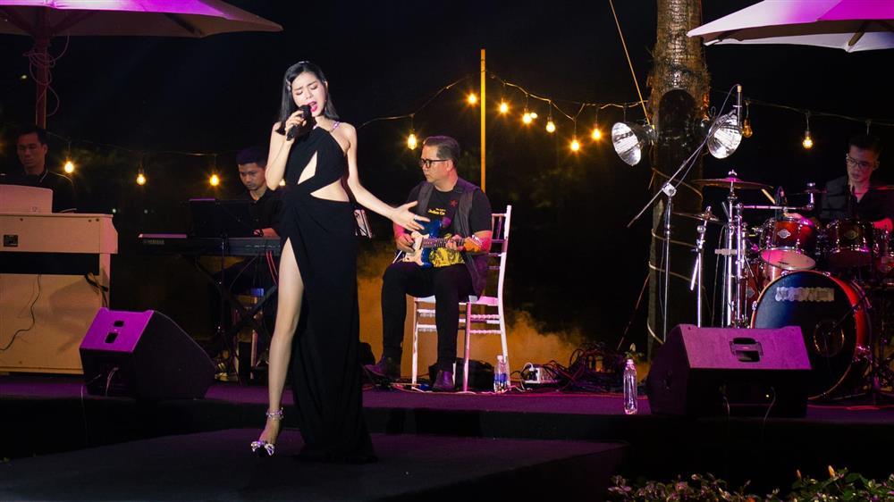 Clip: Lệ Quyên hát live vỡ giọng, netizen nhớ da diết chiếc ố Chi Pu-3