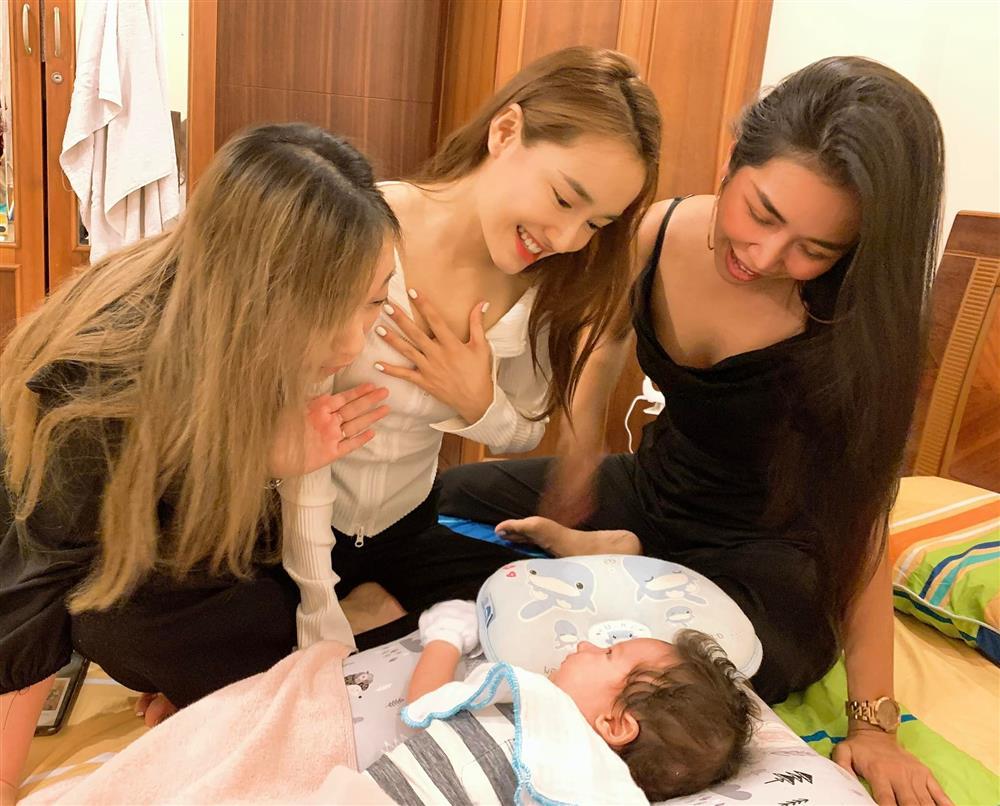 Hoàng Oanh kết sui gia Nhã Phương, lo ngại khi các bé gặp gỡ-1