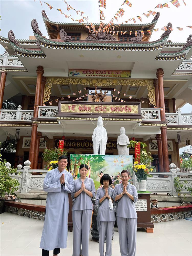 Giật mình ảnh quá khứ - hiện tại của 2 con gái Bình Minh-5