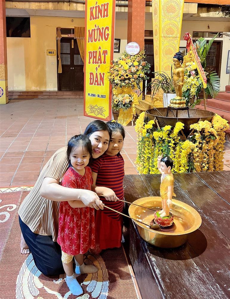 Sao Việt hôm nay 16/5: Dương Yến Ngọc xỉa Kiều Minh Tuấn?-8