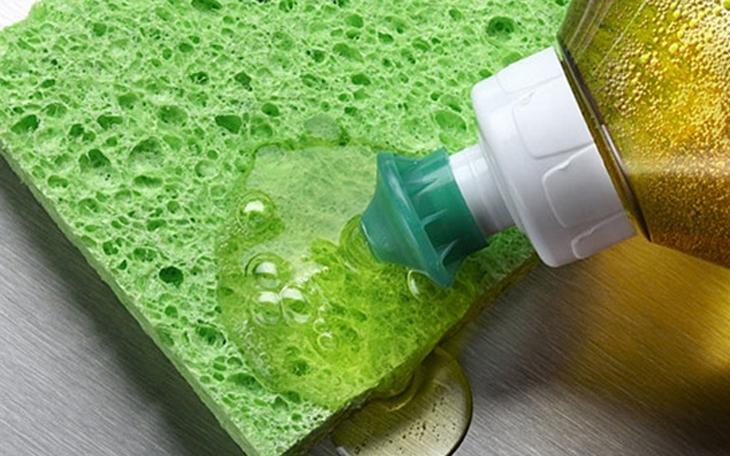 3 kiểu nước rửa bát tiềm ẩn nhiều chất độc, dễ gây ung thư-2