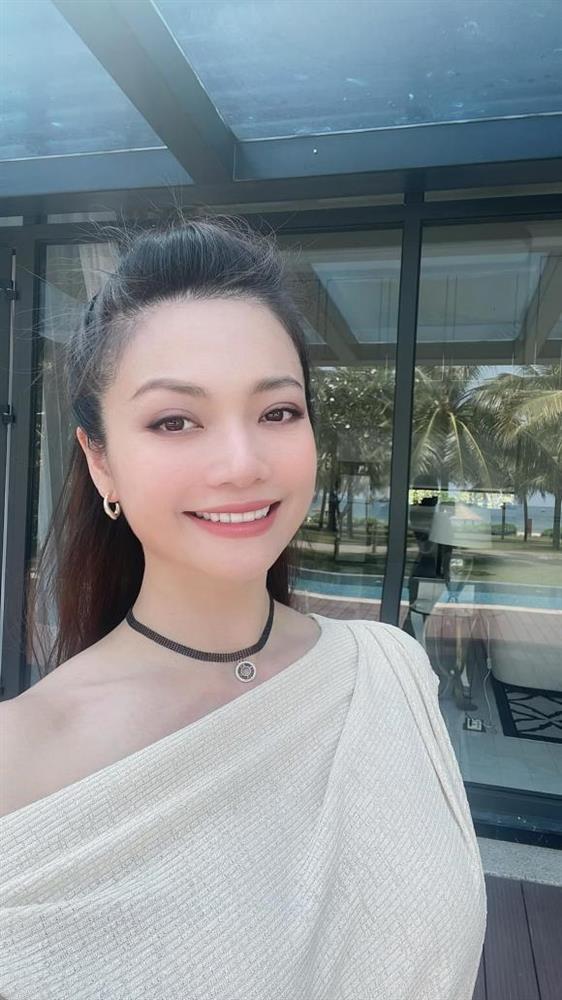 Kiều Anh Phía Trước Là Bầu Trời diện áo tắm khoe body ngoài 40-7