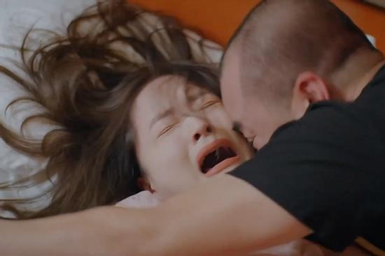 'Thương Ngày Nắng Về' tập 20: Khánh bị chồng của bạn cưỡng bức