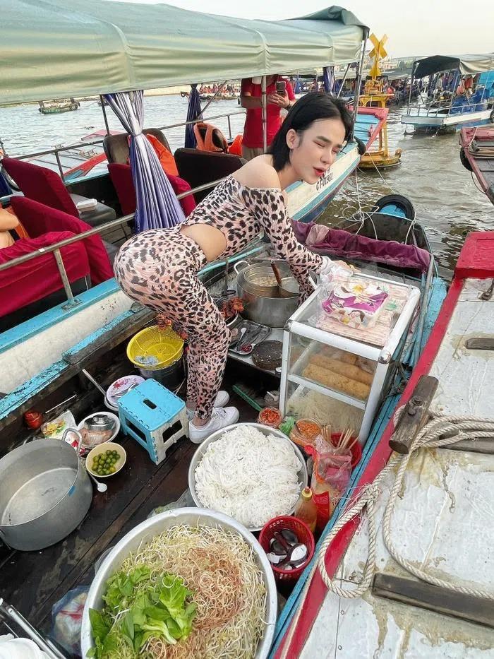 MXH chỉ trích Trần Đức Bo ăn mặc phản cảm ở Đà Lạt-10