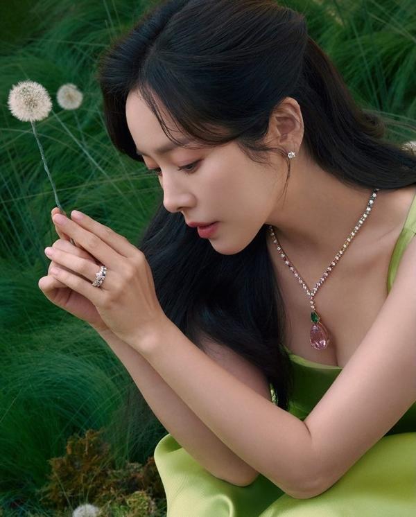 Han Ji Min: Tài sắc vẹn toàn, visual khiến Hyun Bin cũng phải mê mệt-2