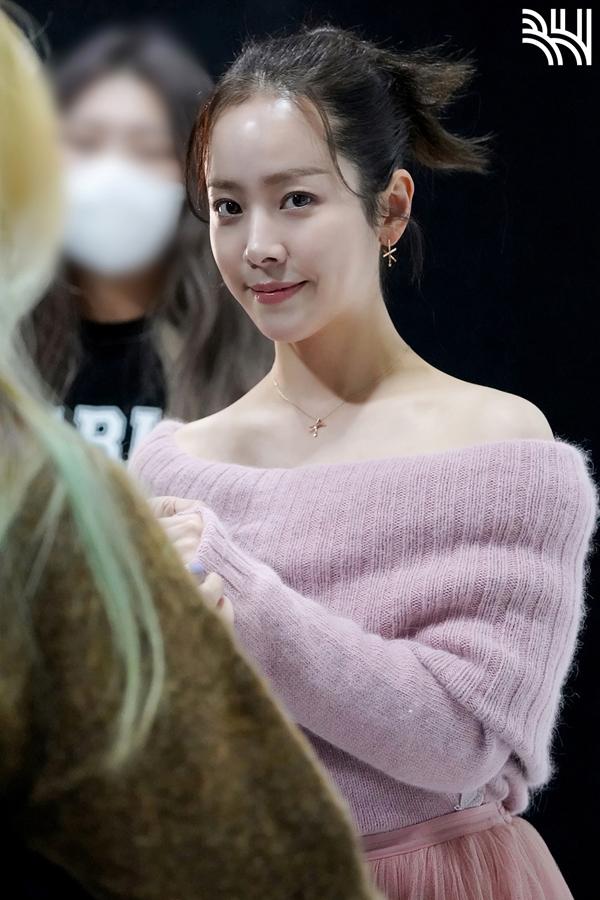 Han Ji Min: Tài sắc vẹn toàn, visual khiến Hyun Bin cũng phải mê mệt-7