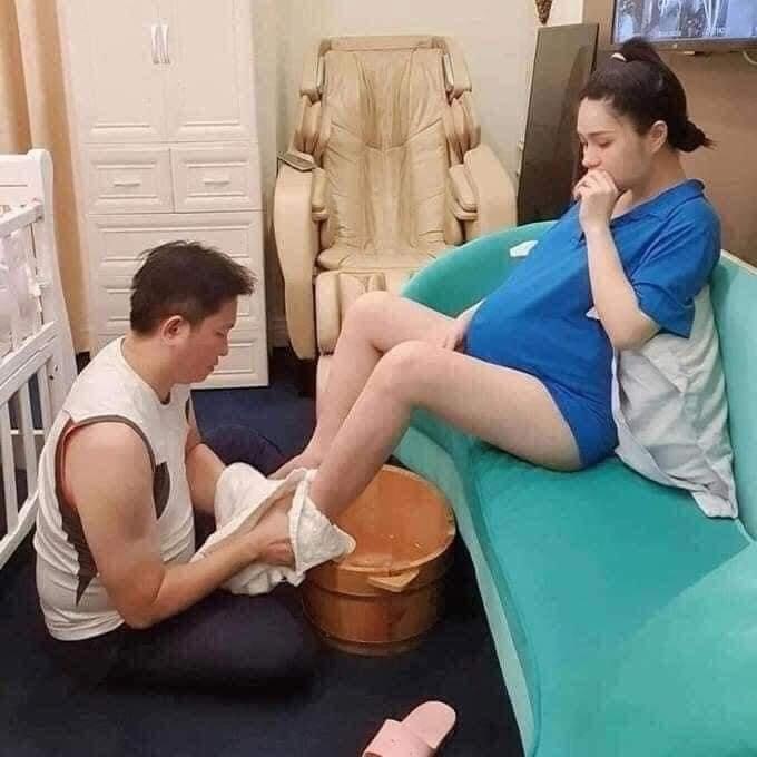 4 hình ảnh chứng tỏ đại gia Quốc Vũ là chồng quốc dân-1