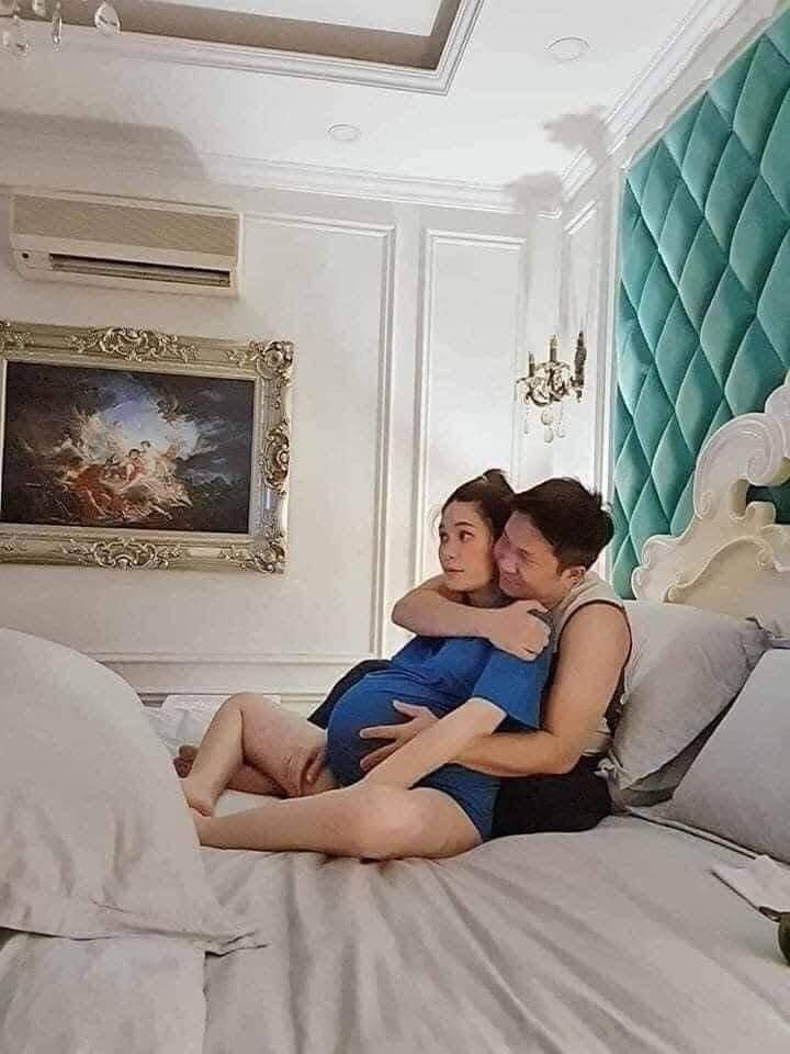 4 hình ảnh chứng tỏ đại gia Quốc Vũ là chồng quốc dân-4