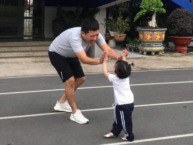 Quý tử Hoàng Oanh gặp ái nữ Nhã Phương, phản xạ cặp đôi ra sao?-6