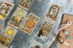 Bói bài Tarot thứ 4 ngày 18/5/2022: Đi tìm hạnh phúc