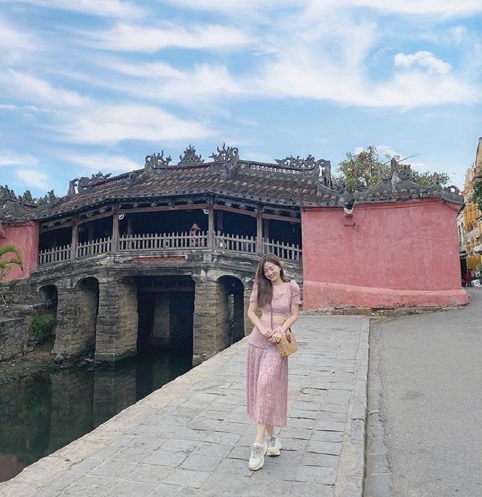 Sao Việt mặc gì khi đổ về Đà Nẵng - Hội An sống ảo hè này?-11