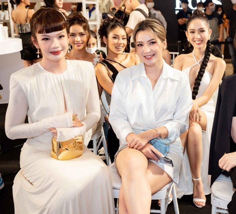 Đào Bá Lộc qua camera thường và ảnh app có khác biệt?-7