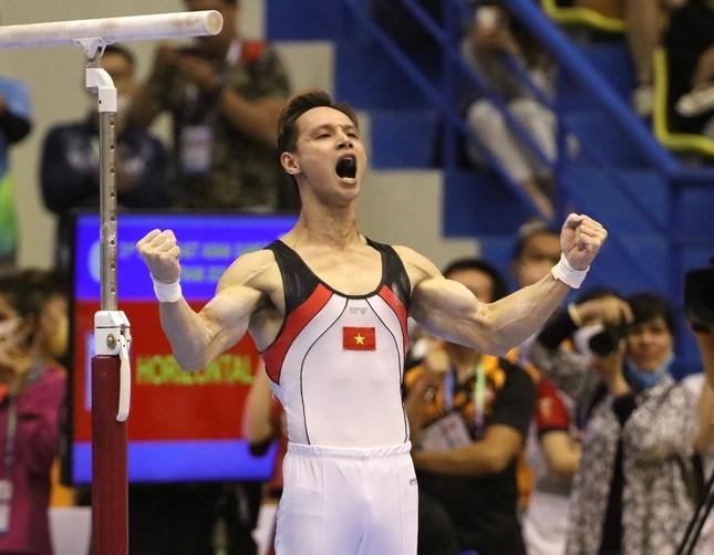 The beauty of the male Vietnamese gymnast beat the world champion-8