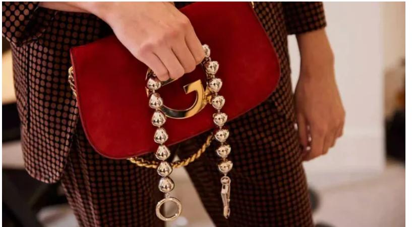 Hội phú bà săn hàng hiệu giả, cái tôi của NTK chỉ còn là rác rưởi?-3