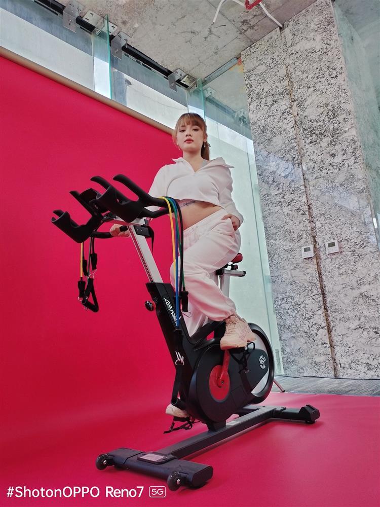 Quách Ánh, Diệp Linh Châu so tài chụp ảnh ‘thần sầu’ bằng smartphone-5