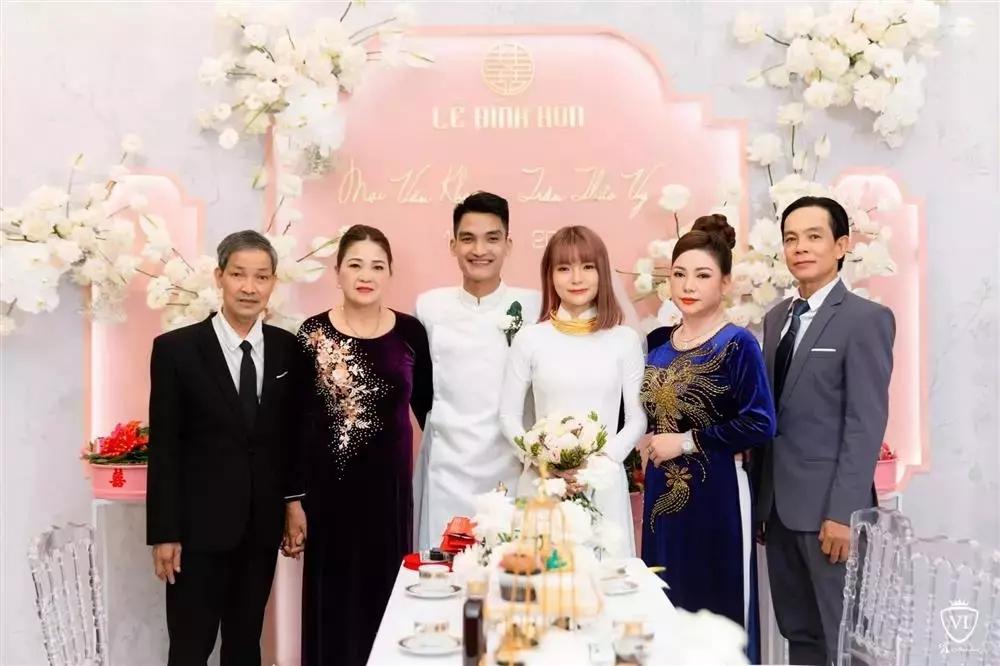 Sao Việt nườm nượp dự đám cưới Mạc Văn Khoa ở Hải Dương-7