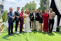 Sao Việt nườm nượp dự đám cưới Mạc Văn Khoa ở Hải Dương