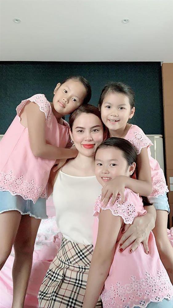 3 tiểu công chúa của hoa hậu Phương Lê và chồng cũ đại gia-3