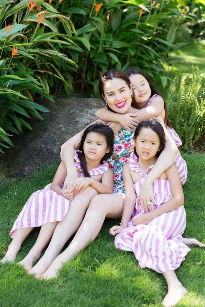 3 tiểu công chúa của hoa hậu Phương Lê và chồng cũ đại gia-4