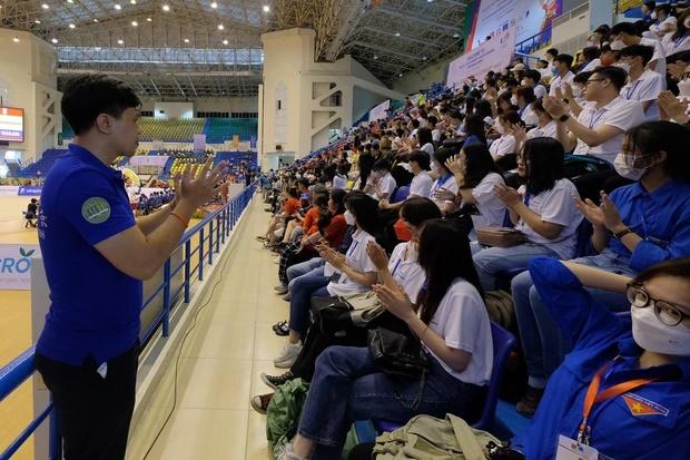 Tình nguyện viên SEA Games: Dù đi bao xa, chúng tôi cũng thấy tự hào-1