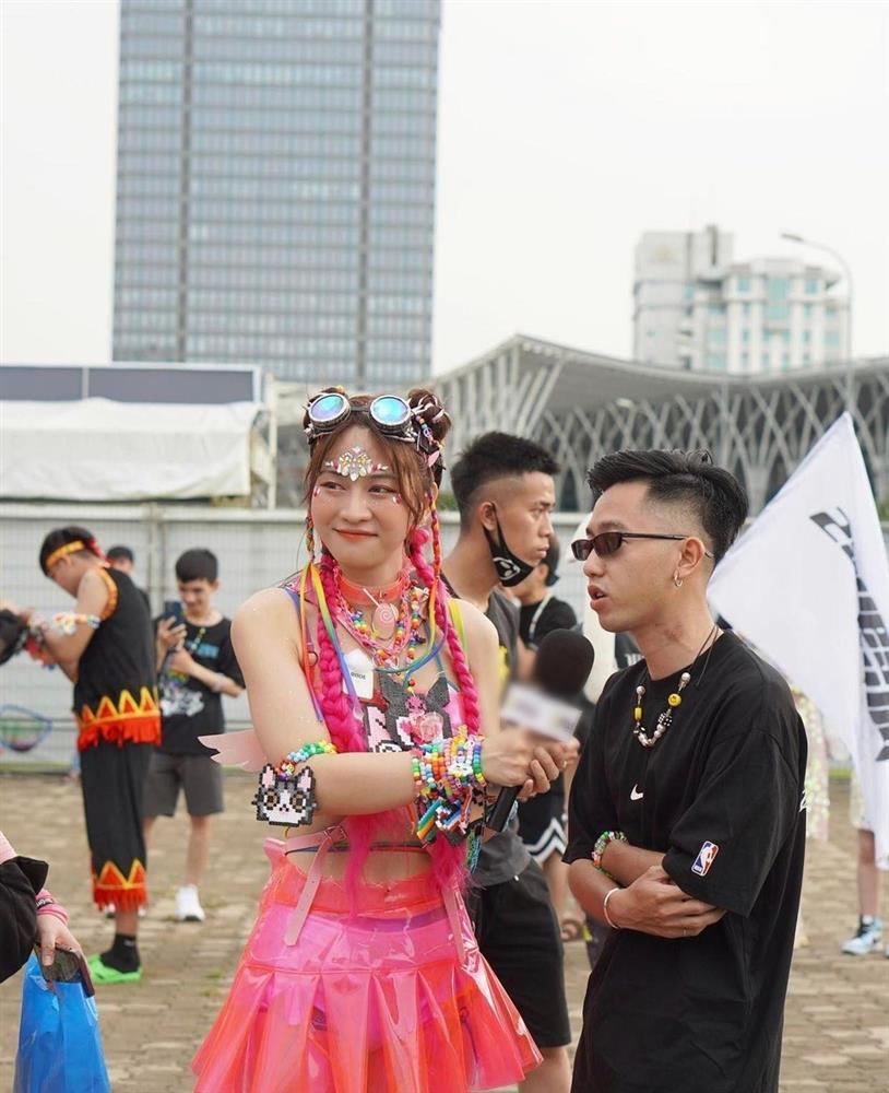 Lê Bống bị bóc ảnh cam thường khác xa ảnh sống ảo-4