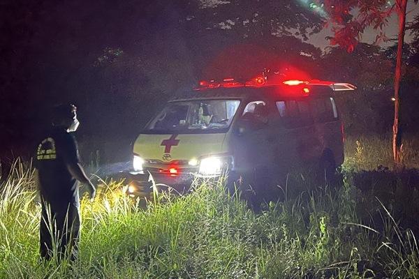 Phát hiện thi thể nữ giới trong tư thế úp mặt dưới mương-2