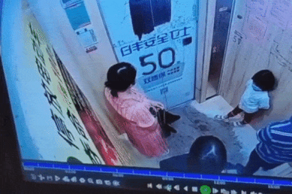 Rơi thang máy nhà 7 tầng ở Hà Nội, 2 người tử vong-2