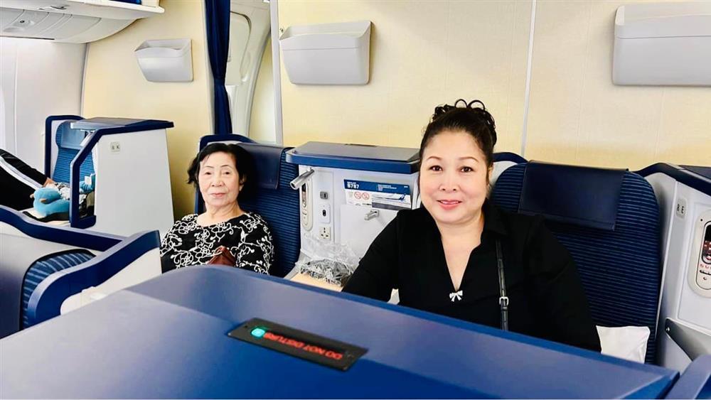 Sao Việt hôm nay 19/5: Lý Nhã Kỳ gặp sự cố trước giờ thảm đỏ Cannes-9