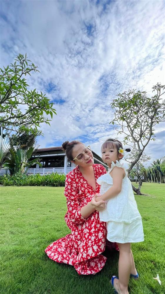 Đàm Thu Trang nói gì khi con gái bị chê mồm xấu giống mẹ-6