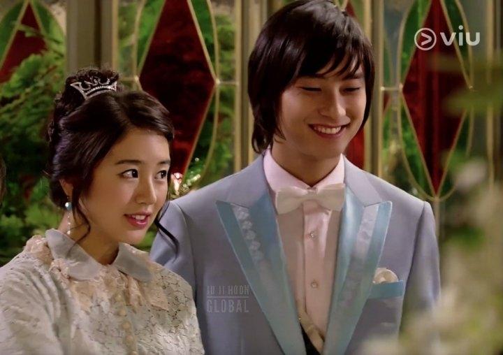 Những cuộc hôn nhân sắp đặt: Cặp đôi Full House mãi huyền thoại-2