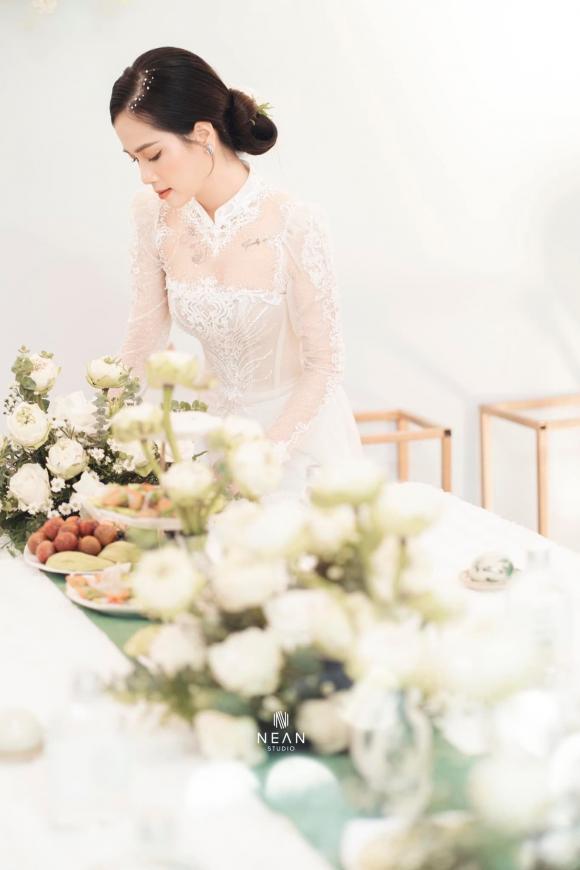 Bồ cũ Quang Hải khoe ảnh nét căng đám cưới diễn viên nổi tiếng-2