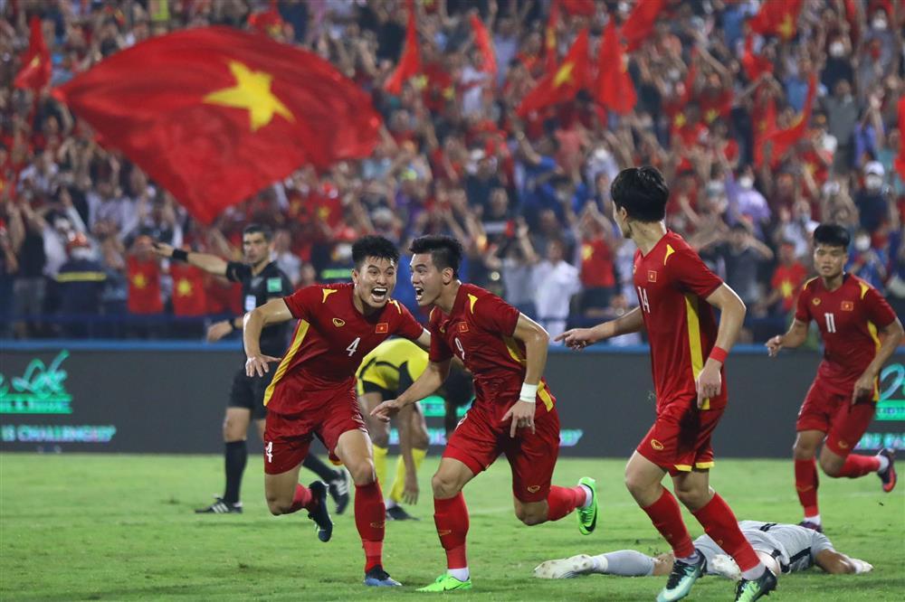 Sốc: Giá vé trận chung kết U23 Việt Nam - Thái Lan bị đẩy 22 triệu/cặp-1