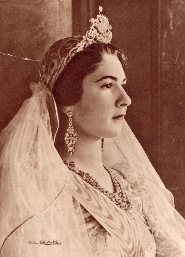 Hoàng hậu vạn người mê ai ngờ bị chồng lạnh nhạt vì lý do trớ trêu-4