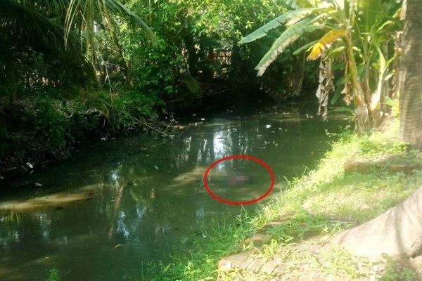 Thi thể nam trên biển Nam Định, đầu không tóc, tay còn 1 ngón-2