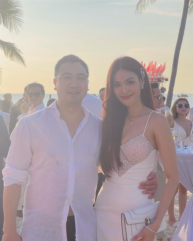 Chồng đại gia đeo phụ tùng Lan Khuê, xuất hiện hú hồn chim én-4