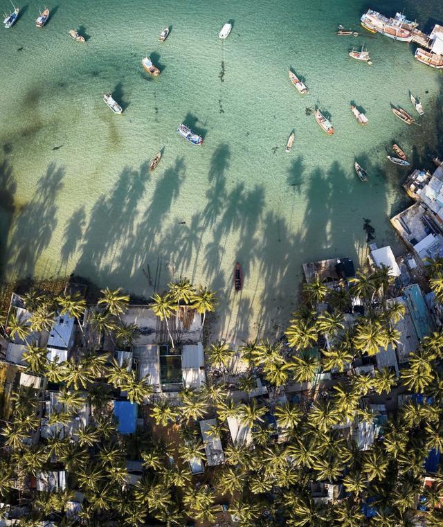 Thêm một bãi biển nước trong nhìn thấy đáy không thể bỏ qua-2