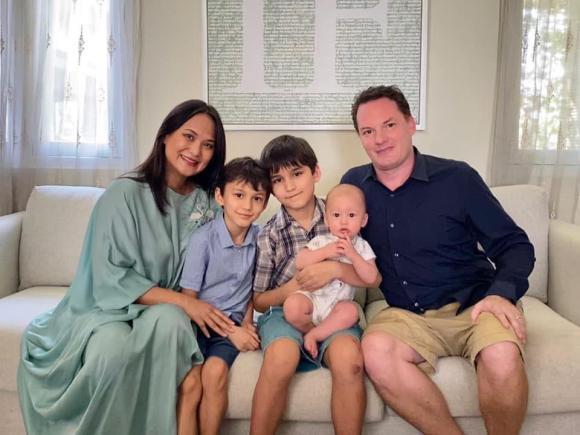 Cuộc sống chồng cũ Hồng Nhung bên vợ mới người Myanmar-2