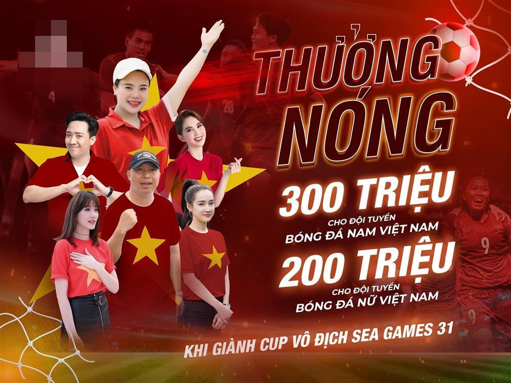 Công khai thưởng nóng cho 2 đội tuyển bóng đá bóng đá, Ngọc Trinh bị chỉ trích vì điều này